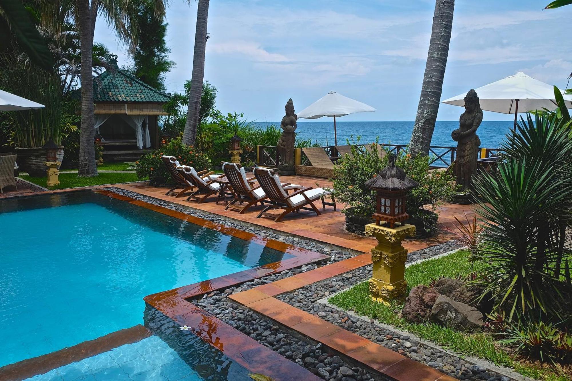 Villa Boreh Beach Resort And Spa Tejakula Esterno foto
