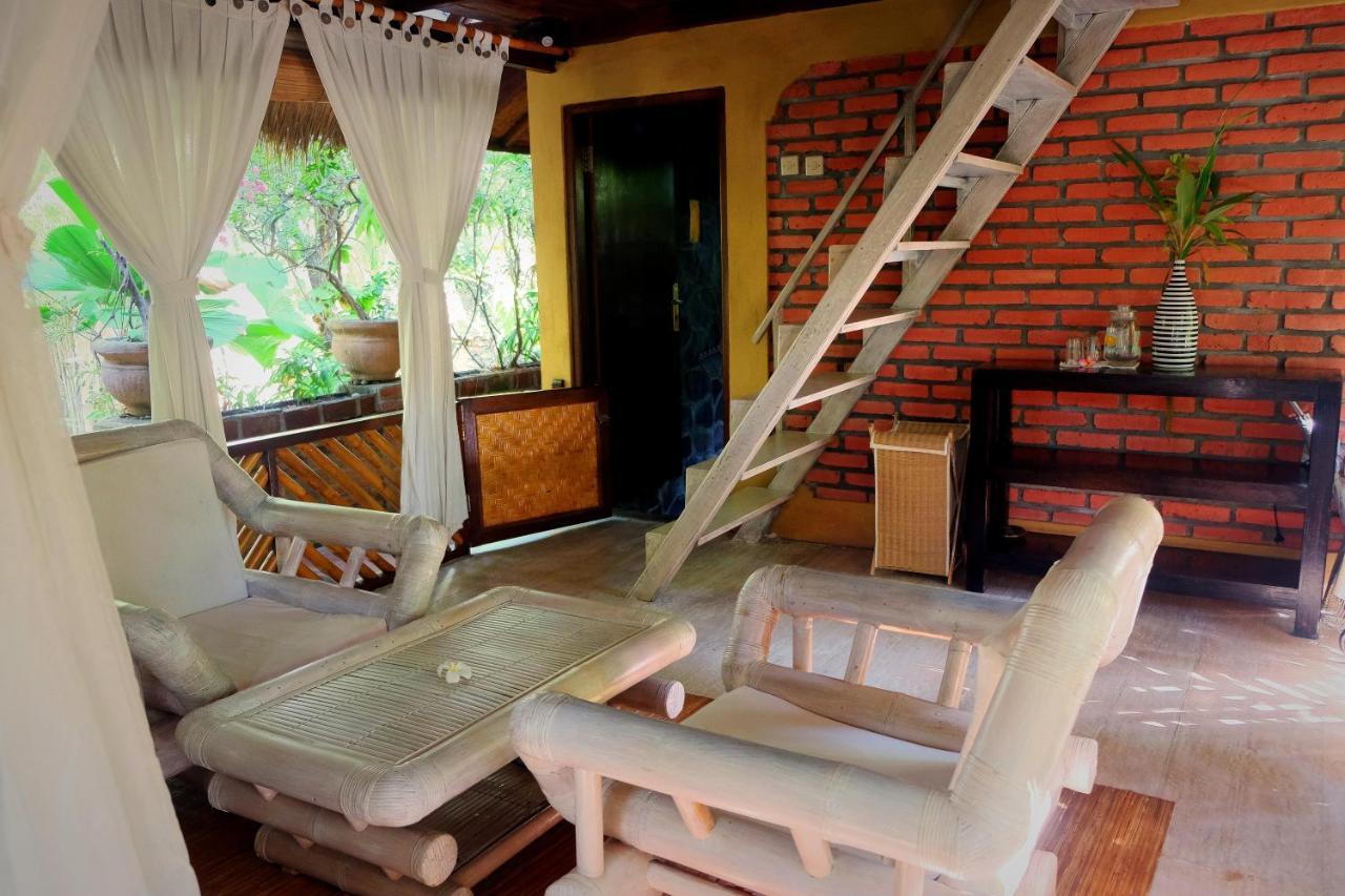Villa Boreh Beach Resort And Spa Tejakula Esterno foto